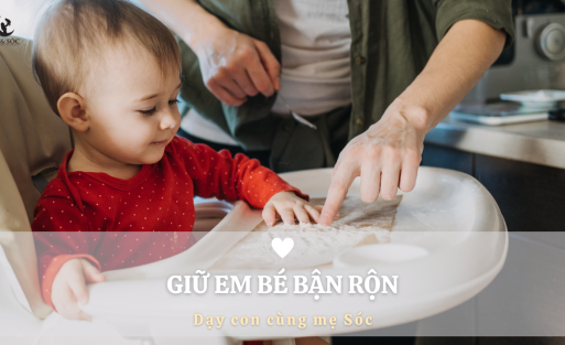 Giữ em bé bận rộn